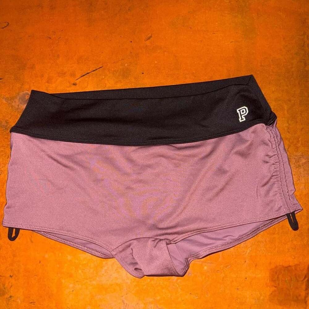 PINK Victoria's Secret Ultimate Shorts Size M Mauve Black Athletic
